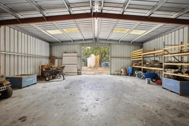 18190 Cachagua, Carmel Valley CA: https://media.crmls.org/mediaz/61c56406-c718-4c74-acbe-ffe185ff8e3b.jpg