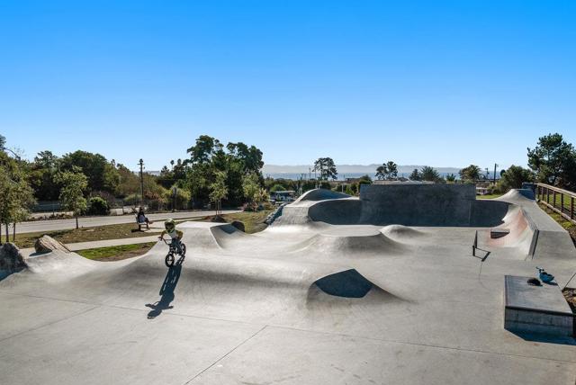 734 Seacliff Drive, Aptos CA: https://media.crmls.org/mediaz/61c64f6d-77b2-44aa-a377-346b694e65ba.jpg