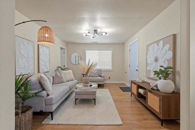 1025 N 12th Street, San Jose CA: https://media.crmls.org/mediaz/61c6bf7d-f92c-4a4c-9035-3305f5bd29b3.jpg