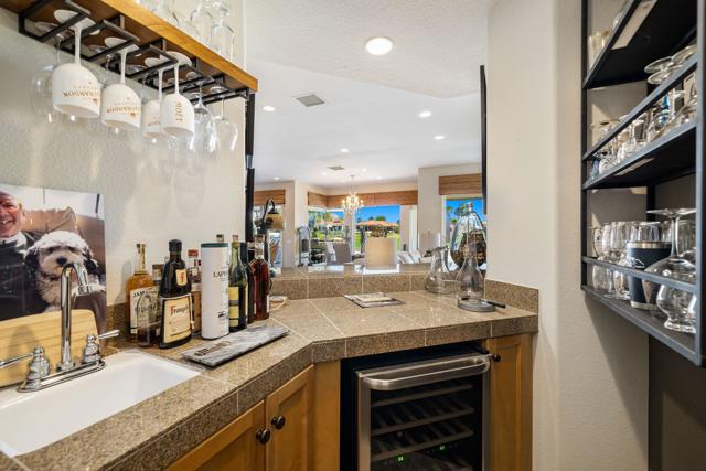 80240 Merion, La Quinta CA: https://media.crmls.org/mediaz/61c8e896-7f9b-453c-a194-93bd3822cf1d.jpg