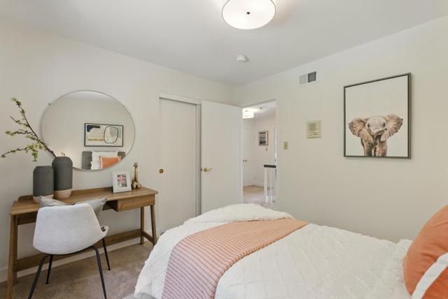 2816 Benson Way, Belmont CA: https://media.crmls.org/mediaz/61c92bd5-cc58-45ce-98eb-957794a7f466.jpg