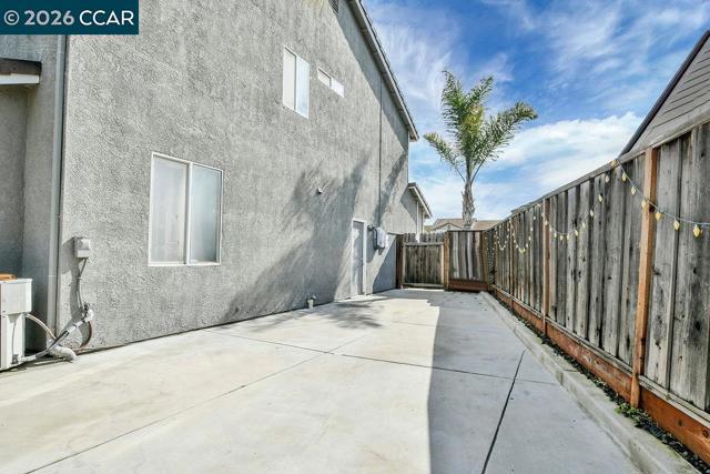 Image 34 of 42 For 361 Clove Way