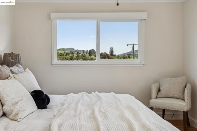 4545 Gregory Way, Richmond CA: https://media.crmls.org/mediaz/61cb239f-7de1-4e0d-a19d-9747864dc403.jpg