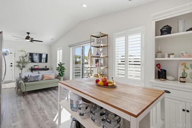 Detail Gallery Image 15 of 34 For 3522 Adams St, Carlsbad,  CA 92008 - 2 Beds | 2 Baths