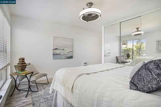 2075 Ascot Dr, Moraga CA: https://media.crmls.org/mediaz/61cd54b0-2d7f-46c7-af84-b8c82874de9b.jpg