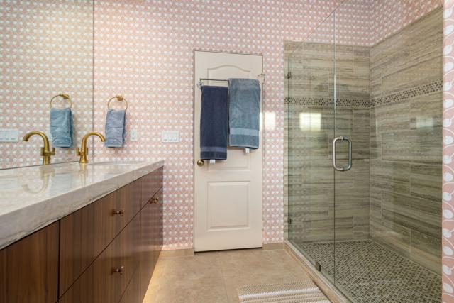73840 Grapevine Street, Palm Desert CA: https://media.crmls.org/mediaz/61cdae25-b1dc-4d47-a376-4cd5e984ad5c.jpg