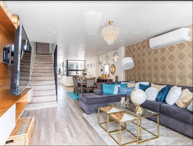 Detail Gallery Image 5 of 16 For 96 Pelicanos, –,  CA 99999 - 3 Beds | 3/1 Baths