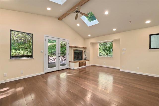 885 Patrol Road, Woodside CA: https://media.crmls.org/mediaz/61cdf91d-2c9f-4767-bc49-e03e2fe5a455.jpg