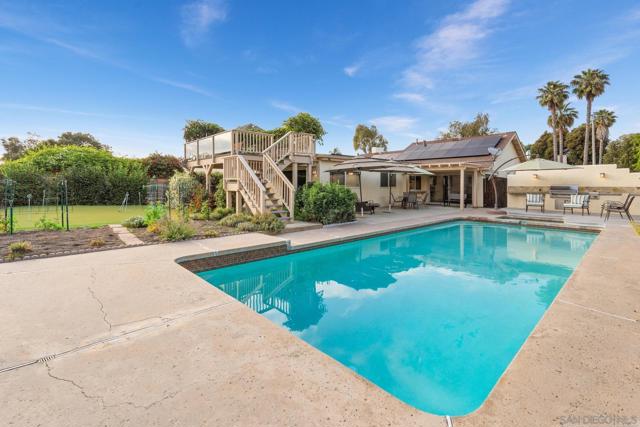 1745 Tamarack Ave, Carlsbad CA: https://media.crmls.org/mediaz/61ce947d-bac3-449c-8af1-3ec28bfb85d2.jpg