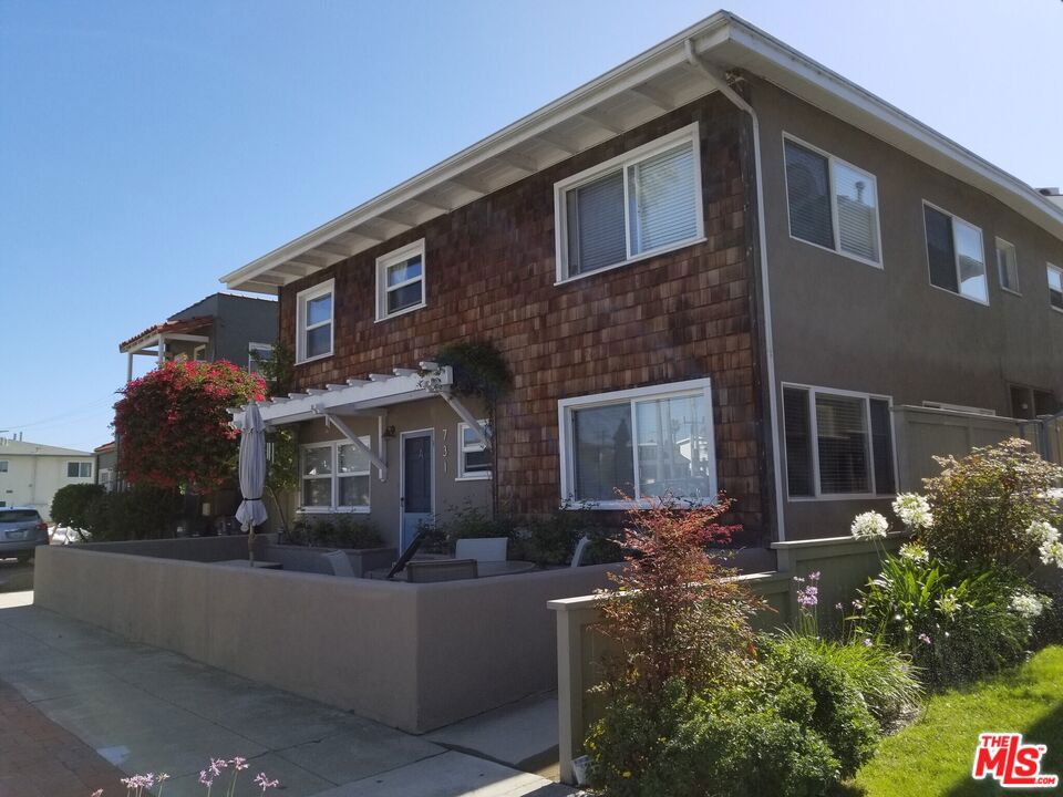 731 S Catalina Avenue #C