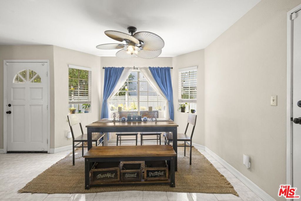 61Cf92D0 A669 4Ed9 A809 93E0C0E49393 18987 Gault Street, Reseda, Ca 91335 &Lt;Span Style='BackgroundColor:transparent;Padding:0Px;'&Gt; &Lt;Small&Gt; &Lt;I&Gt; &Lt;/I&Gt; &Lt;/Small&Gt;&Lt;/Span&Gt;