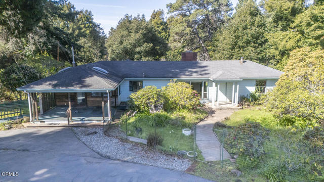 32551 Mill Creek Drive, Fort Bragg CA: https://media.crmls.org/mediaz/61cfdf96-01b6-4b73-9883-249b6a2a25e3.jpg