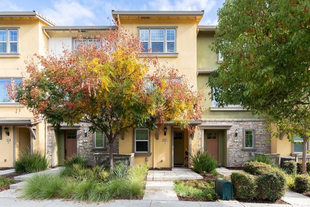 733 E Evelyn Avenue, Sunnyvale CA: https://media.crmls.org/mediaz/61d028c2-7d04-436f-b9c7-4e4504ffba12.jpg