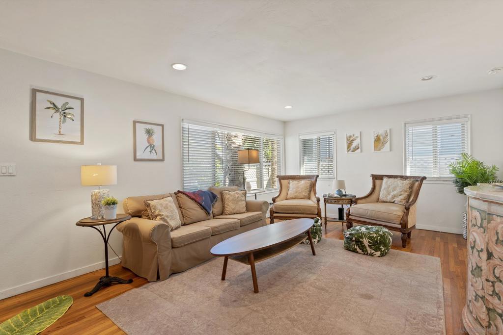 647 Loring - photo 4