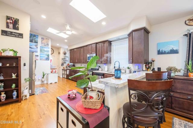 1 Ortega Drive, Newbury Park CA: https://media.crmls.org/mediaz/61d1409d-c680-4b38-8c83-715af5ef15ac.jpg