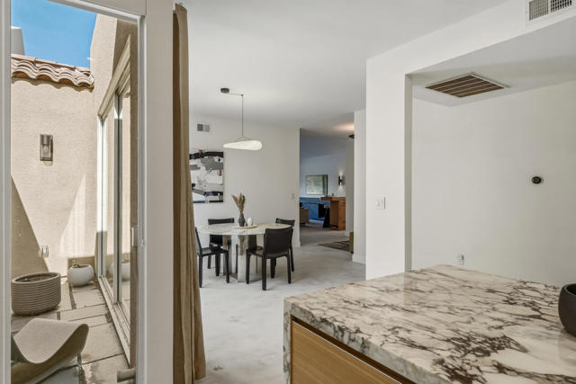 149 Lake Shore Drive, Rancho Mirage, CA 92270