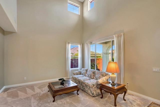 23860 Hollingsworth Dr, Murrieta CA: https://media.crmls.org/mediaz/61d1ccb4-3ee0-4ad5-99c1-275fe164182e.jpg