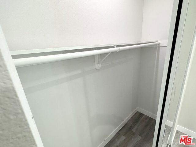 1123 Browning Boulevard, Los Angeles CA: https://media.crmls.org/mediaz/61d276bb-e5d3-4573-8191-7f08497d070c.jpg