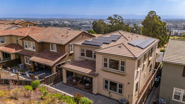 28780 Vista Grande Drive, Hayward CA: https://media.crmls.org/mediaz/61d2acef-7826-4a57-8fc6-55719aa1fb74.jpg
