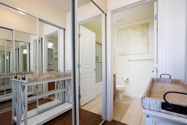 180 Chambers St, El Cajon CA: https://media.crmls.org/mediaz/61d2d30f-f396-48ef-912b-13c371d78e45.jpg