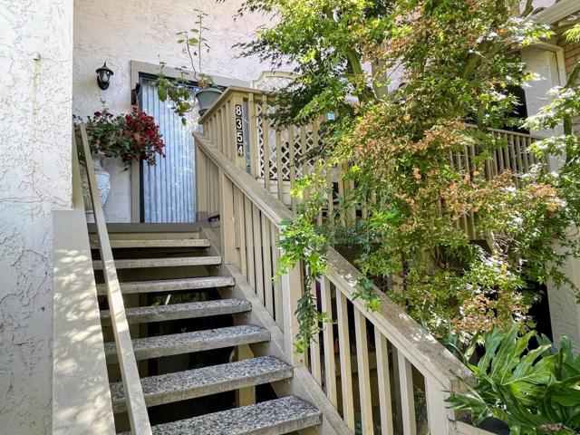 8354 Charbono Court, San Jose CA: https://media.crmls.org/mediaz/61d349ef-5893-4ccf-8cec-a1720659835c.jpg