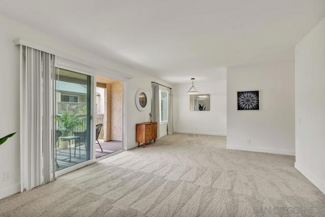 Image 9 of 37 For 8515 Villa La Jolla Drive  C