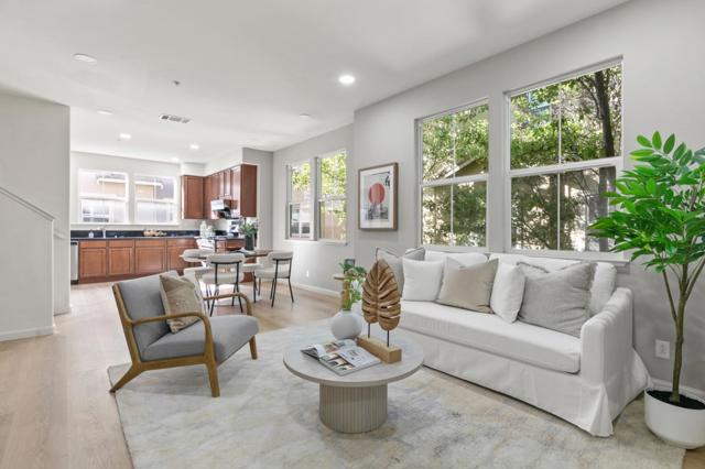 2192 Beech Circle, San Jose CA: https://media.crmls.org/mediaz/61d41562-f808-451f-9ee6-fa3baca56d71.jpg