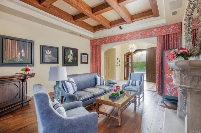 4843 La Jacaranda, Rancho Santa Fe CA: https://media.crmls.org/mediaz/61d47a2c-60c1-47cf-9a27-f879d006275c.jpg