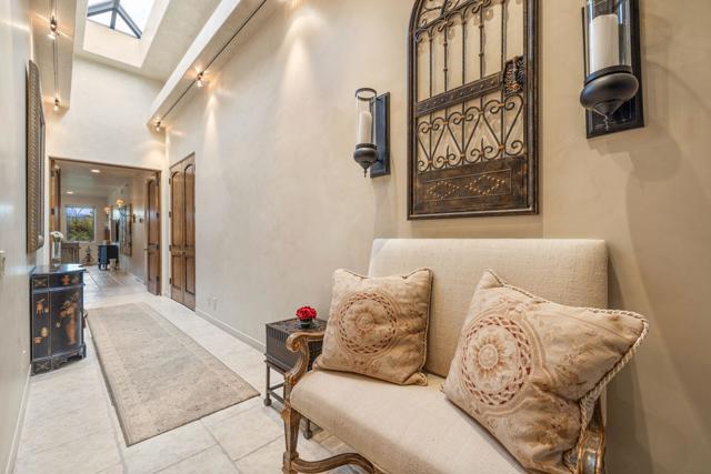 49240 Jfk Trail, Palm Desert CA: https://media.crmls.org/mediaz/61d75fed-18ba-442c-91da-2da4a208197b.jpg