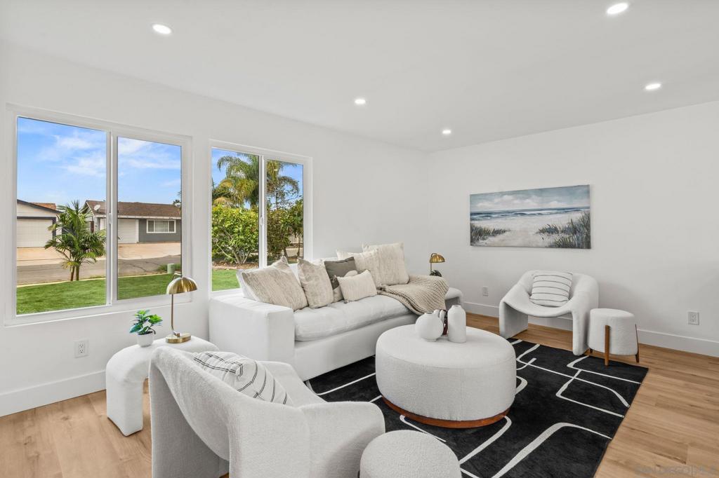 MLS #250045026SD image #9