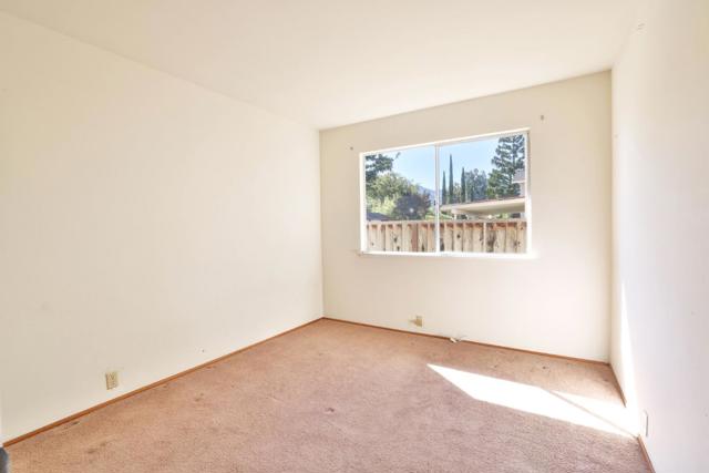 6871 Tunbridge Way, San Jose CA: https://media.crmls.org/mediaz/61d9554a-95ec-48f6-a456-7d36163cd14d.jpg