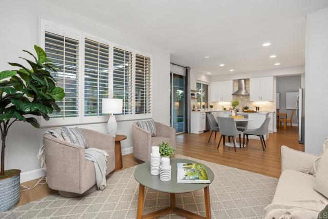 3071 Sprucewood Ln, Escondido CA: https://media.crmls.org/mediaz/61dab338-02c6-4122-8963-df4a5feaa4fc.jpg
