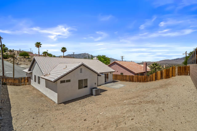 67618 Loma Vista Road, Desert Hot Springs CA: https://media.crmls.org/mediaz/61dafede-4485-48fd-a75b-8f67ec0600fe.jpg