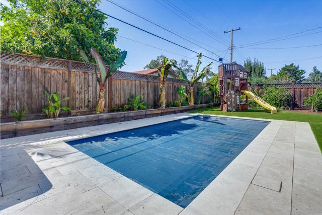 Image 33 of 39 For 3271 Catalina Avenue
