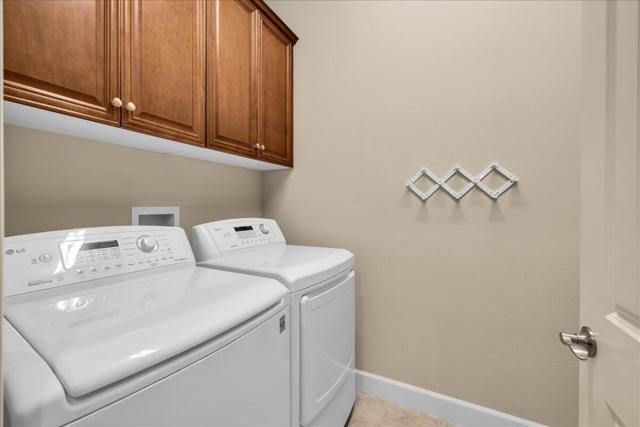 39048 Camino Orquesta, Indio CA: https://media.crmls.org/mediaz/61db50a9-59b6-494f-89a4-16142ff587a9.jpg