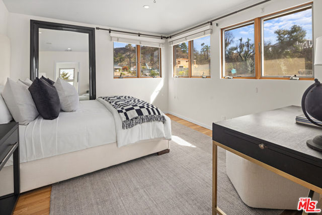 Drew Fenton | 707 Jacon Way Pacific Palisades CA | MLS: 7469273 Drew Fenton | 707 Jacon Way Pacific Palisades CA | MLS: 7469273