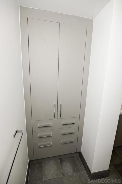 100 Harbor Drive, San Diego CA: https://media.crmls.org/mediaz/61dd1ab9-93af-47e8-b2fb-01dfc68d0fdb.jpg