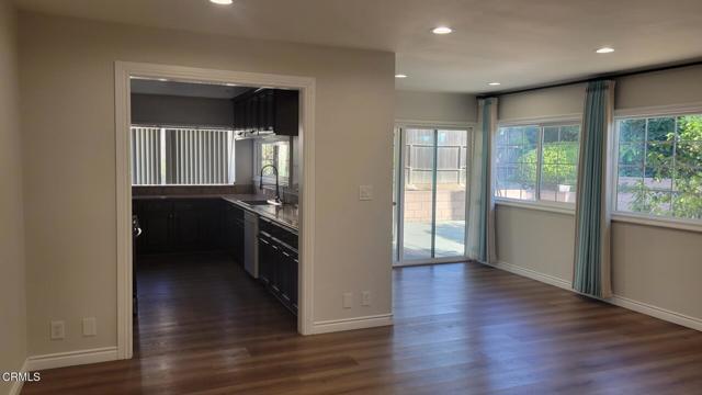 981 Moonbeam Drive, Monterey Park CA: https://media.crmls.org/mediaz/61df44c1-2b16-47a8-b8f6-8e44e7265113.jpg