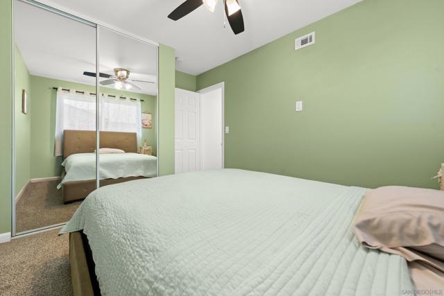 13011 Laurel St, Lakeside CA: https://media.crmls.org/mediaz/61dfd346-500d-4aa5-85a1-ee080bf72421.jpg
