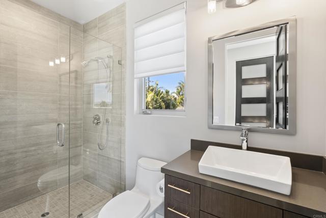 Detail Gallery Image 30 of 35 For 419 Parkwood Ln, Encinitas,  CA 92024 - 4 Beds | 3/1 Baths