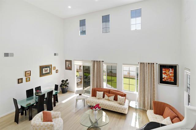 550 Echo Lane, San Marcos CA: https://media.crmls.org/mediaz/61e1dc77-5221-4ae6-ab8c-523a64cb1b34.jpg