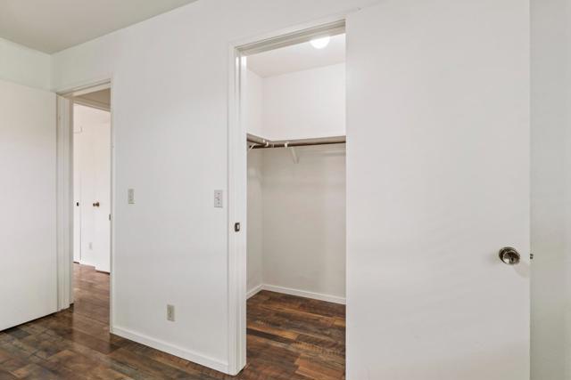 465 E McKinley Avenue, Sunnyvale CA: https://media.crmls.org/mediaz/61e1f271-324d-42b1-ba27-be26cb334711.jpg