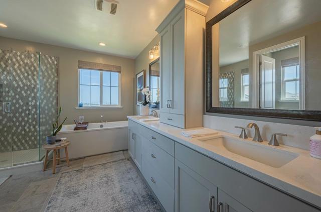 2967 Garnet Way, Marina CA: https://media.crmls.org/mediaz/61e1f632-37af-4878-a992-b7ff124e3087.jpg