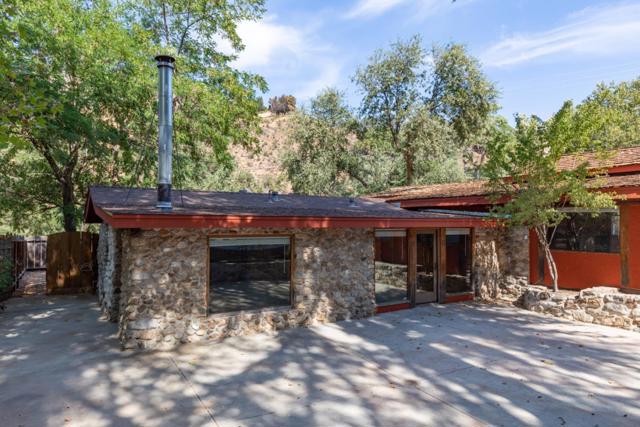 20500 CACHAGUA Road, Carmel Valley CA: https://media.crmls.org/mediaz/61e3421d-b07c-48b2-a892-c1009a99c0ff.jpg