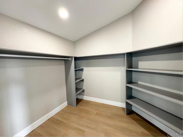 Detail Gallery Image 6 of 51 For 2030 San Remo Dr, Oceanside,  CA 92056 - 4 Beds | 3 Baths