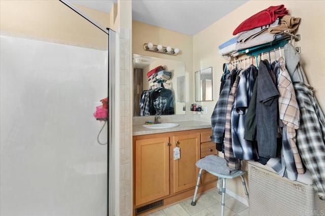 718 Sycamore Avenue, Vista CA: https://media.crmls.org/mediaz/61e524c3-0d39-4e01-bdc2-cffff791bc13.jpg