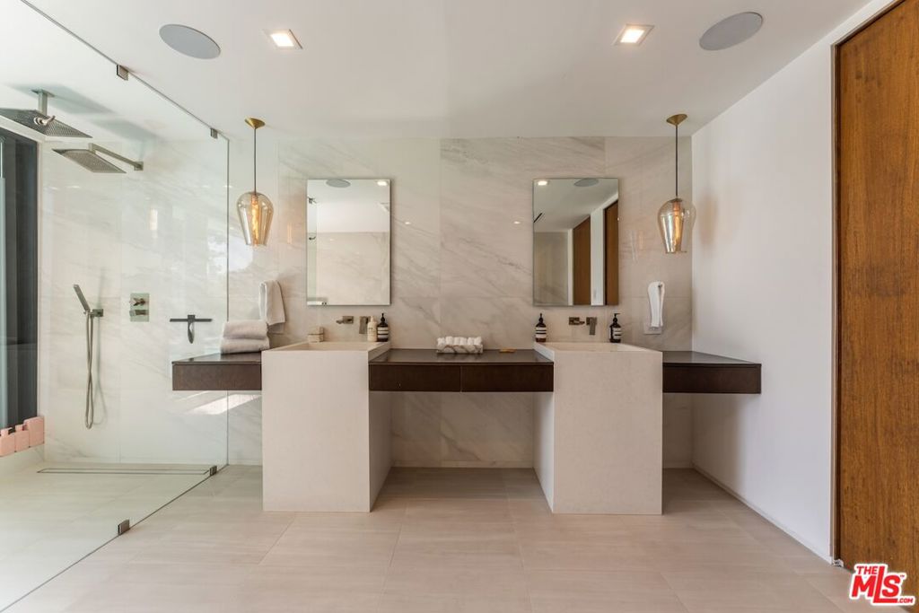 MLS #26845363 image #14