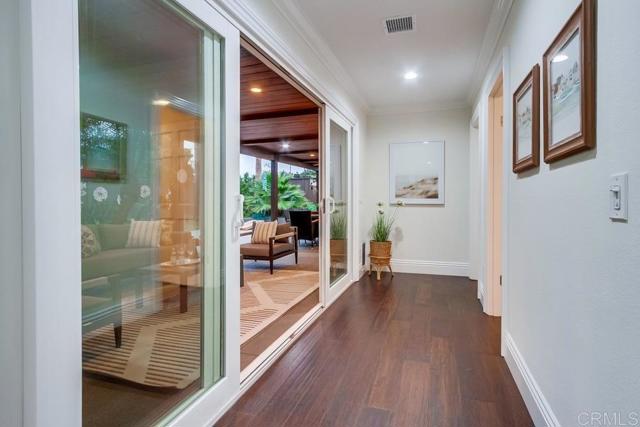 1530 Stewart St., Oceanside CA: https://media.crmls.org/mediaz/61e679f3-4f0a-412f-ae87-611d3f812a88.jpg