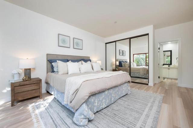 10 9th Avenue, San Mateo CA: https://media.crmls.org/mediaz/61e6ee49-debd-4611-83f1-155576b9b336.jpg