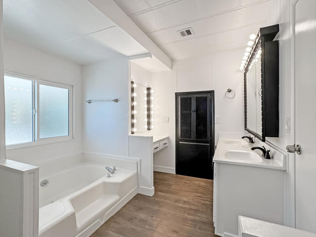 Image 7 of 9 For 33371 Tubac Trail